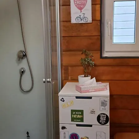 Le Petit * Cavron-Saint-Martin